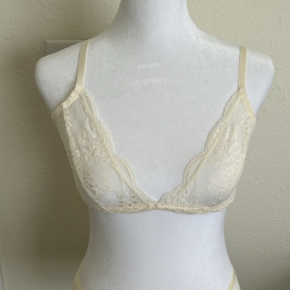 NWT Set Free People Intimately, Last Dance Lace Bralette and Brief size XSmall - Picture 2 of 7
